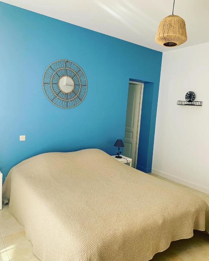 Hotel Les Palmiers Le Muy Zewnętrze zdjęcie